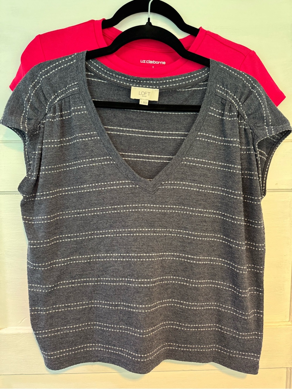 Women’s Small Top Bundle LOFT Outlet & Liz Claiborne 2-Piece - Picture 3 of 8